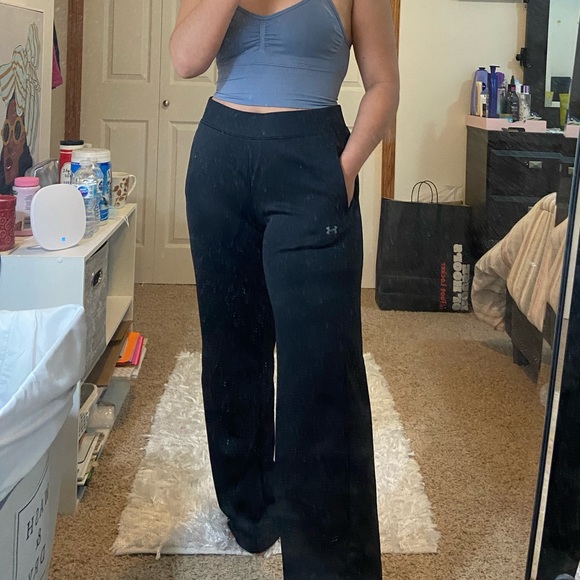 ❗️BUY ME NOW❗️Under Armour SweatPants - Picture 1 of 5